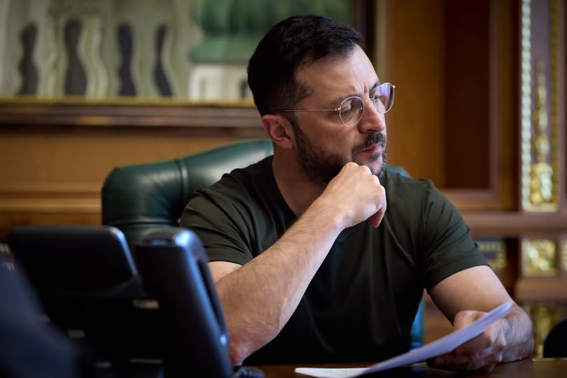 Ми мобілізуємо 30 000 на місяць, але військові та партнери просять більше, - Зеленський